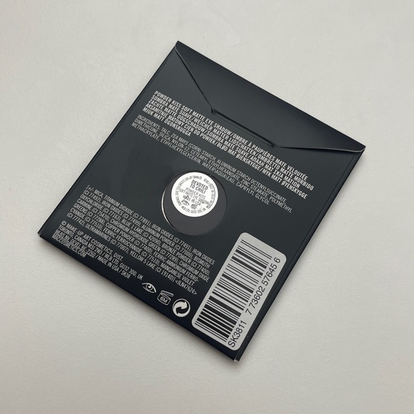 MAC Cosmetics Eye Shadow Palette REFILL *DEVOTED TO CHILI* / .05 oz / New in box - Picture 2 of 3